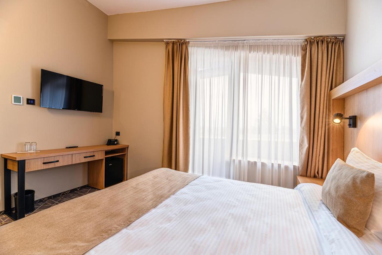 Hotel Central Pascani Ngoại thất bức ảnh