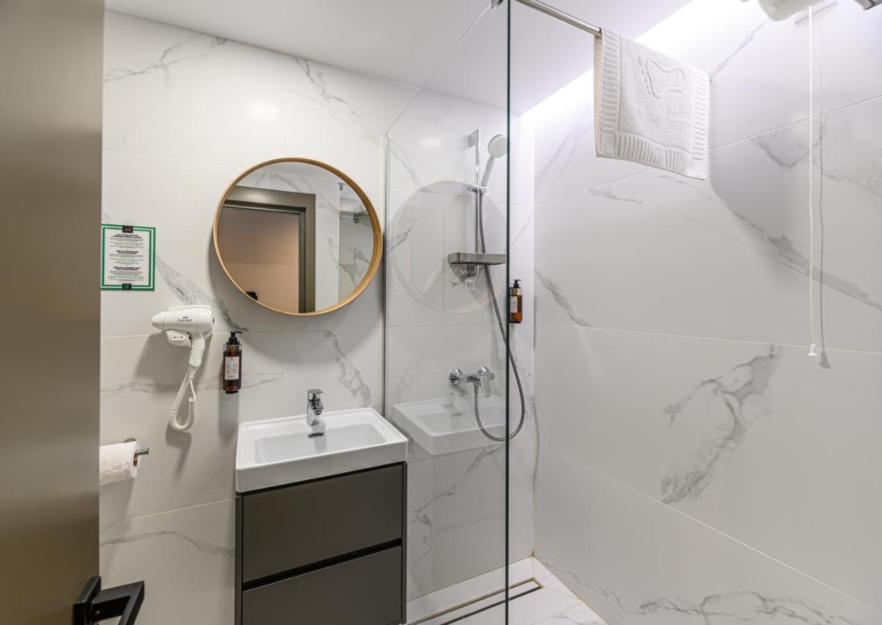 Hotel Central Pascani Ngoại thất bức ảnh