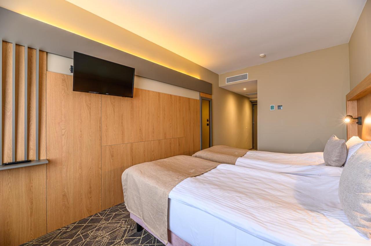 Hotel Central Pascani Ngoại thất bức ảnh
