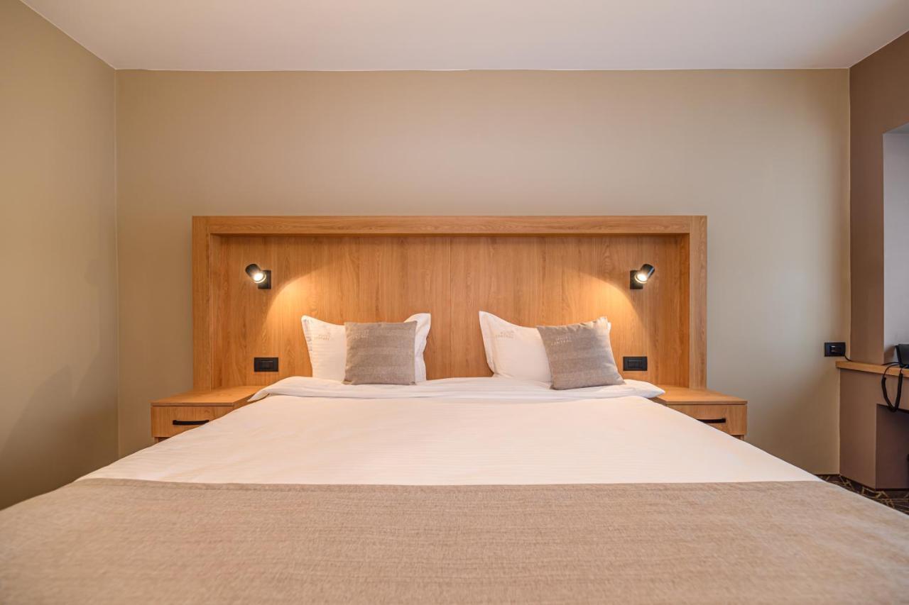Hotel Central Pascani Ngoại thất bức ảnh
