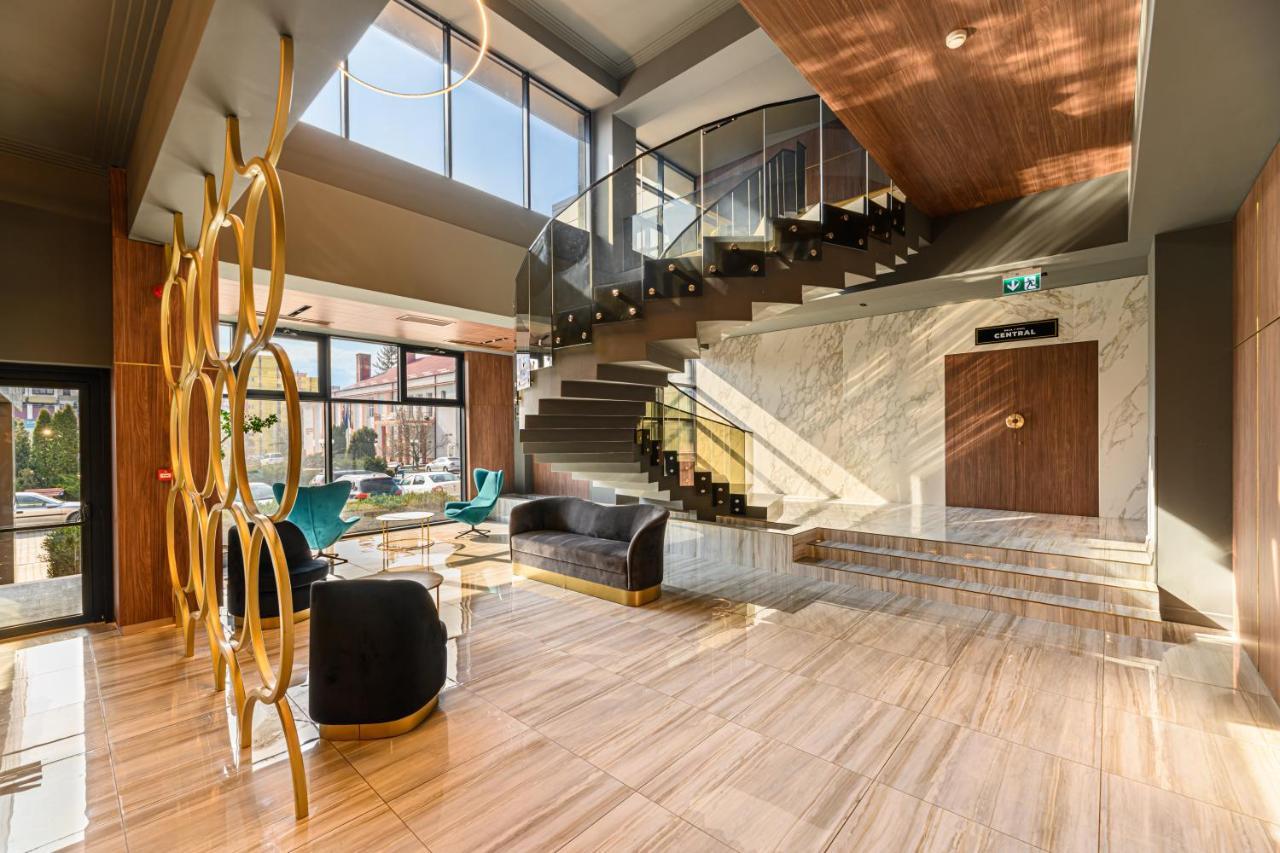 Hotel Central Pascani Ngoại thất bức ảnh