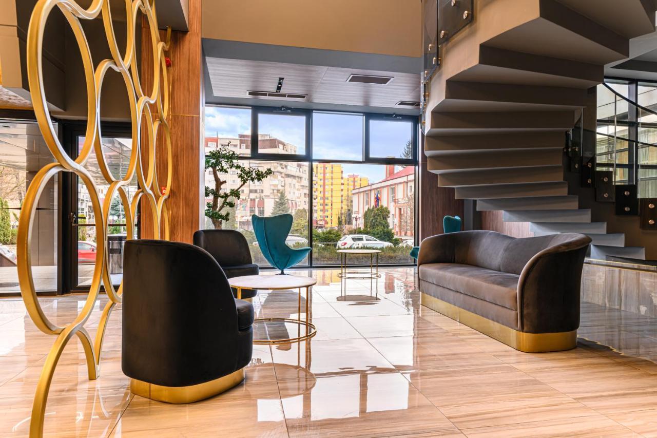 Hotel Central Pascani Ngoại thất bức ảnh