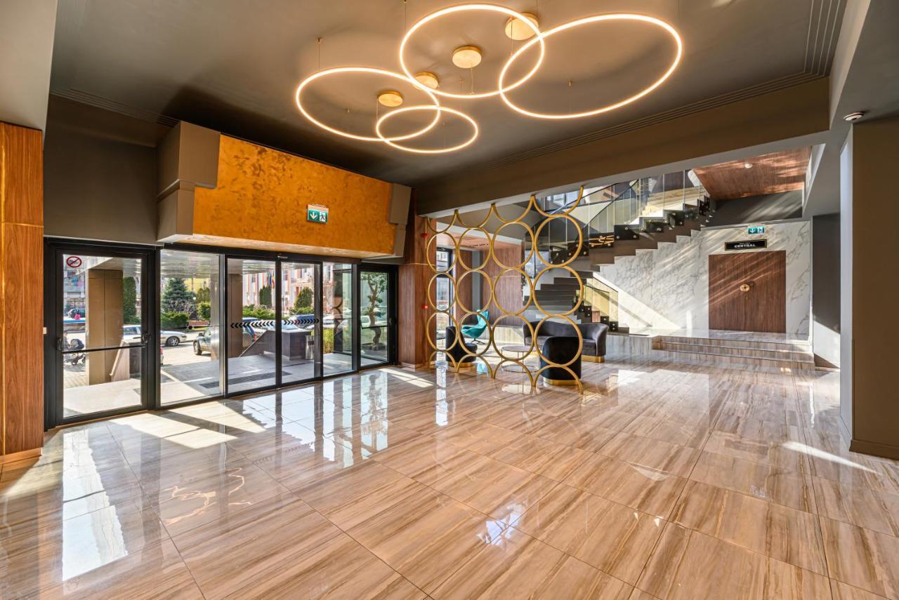 Hotel Central Pascani Ngoại thất bức ảnh